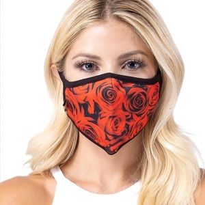 **LAST CHANCE!! FREE! Gift w/ Purchase! NEW Red Roses Face Mask